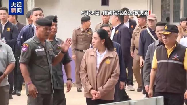 泰史上最年轻总理缘何被停职 录音争议引发政局动荡